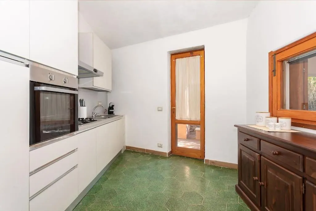 Villa Carla - Frontsea House With Private Pool And Sauna 帕拉迪索海岸