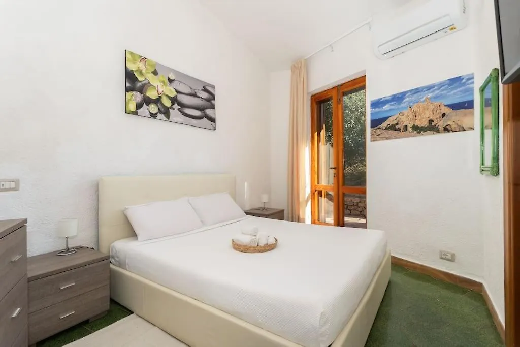 Villa Carla - Frontsea House With Private Pool And Sauna 帕拉迪索海岸 意大利